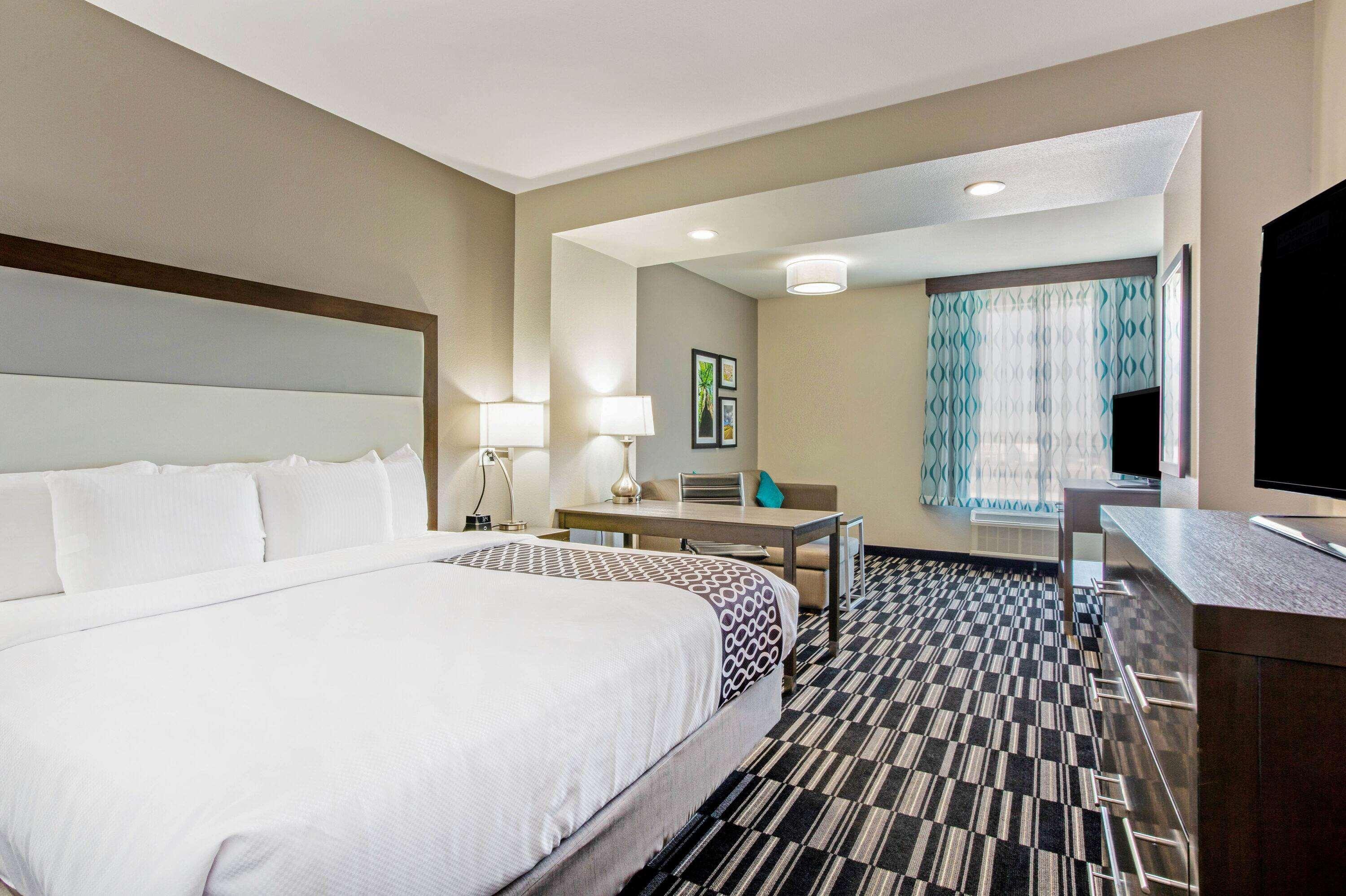La Quinta By Wyndham Sweetwater East Hotel Exterior photo