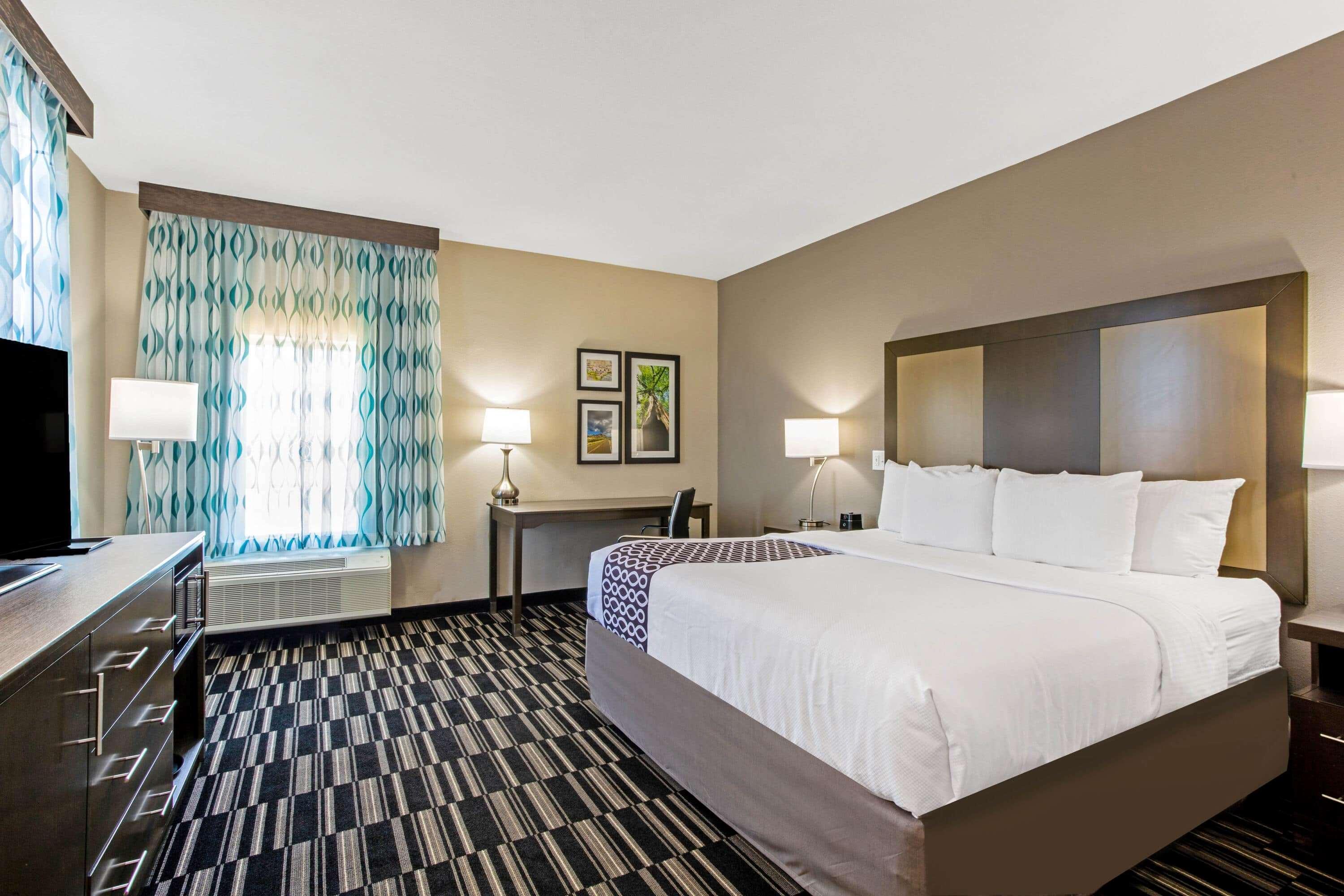 La Quinta By Wyndham Sweetwater East Hotel Exterior photo